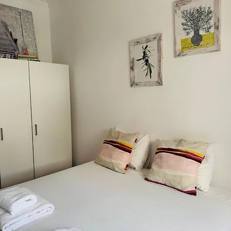 Apartment Graca River View Lisbon